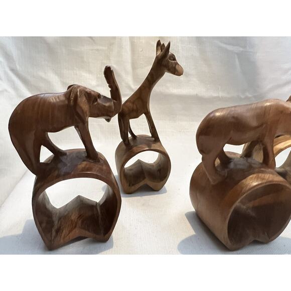 Wooden Safari Animal Hand Crafted Napkin Rings Set of Four Made in Kenya - Picture 3 of 6